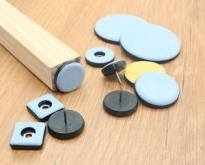 תחתיות לרהיטים