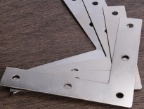 זוויות חיזוק, סרגלים ופלכים